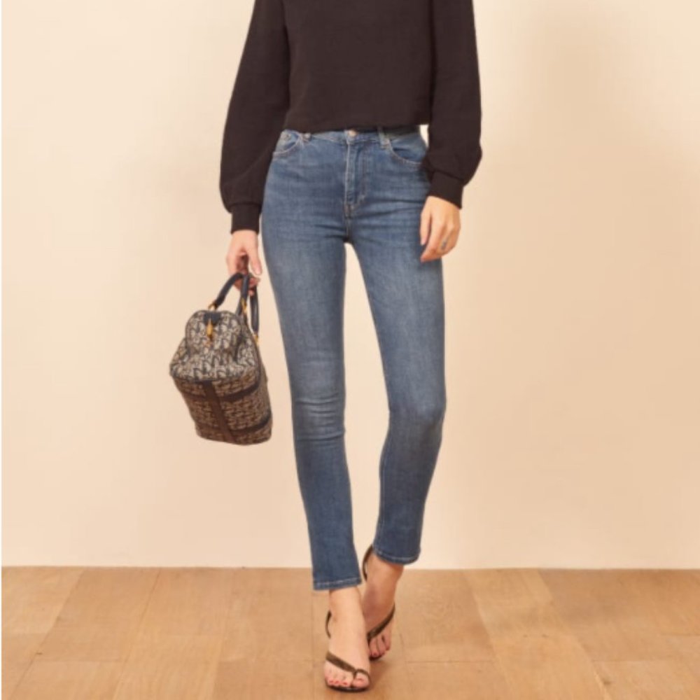 Size: 29 Reformation Harper High Rise Skinny Jeans